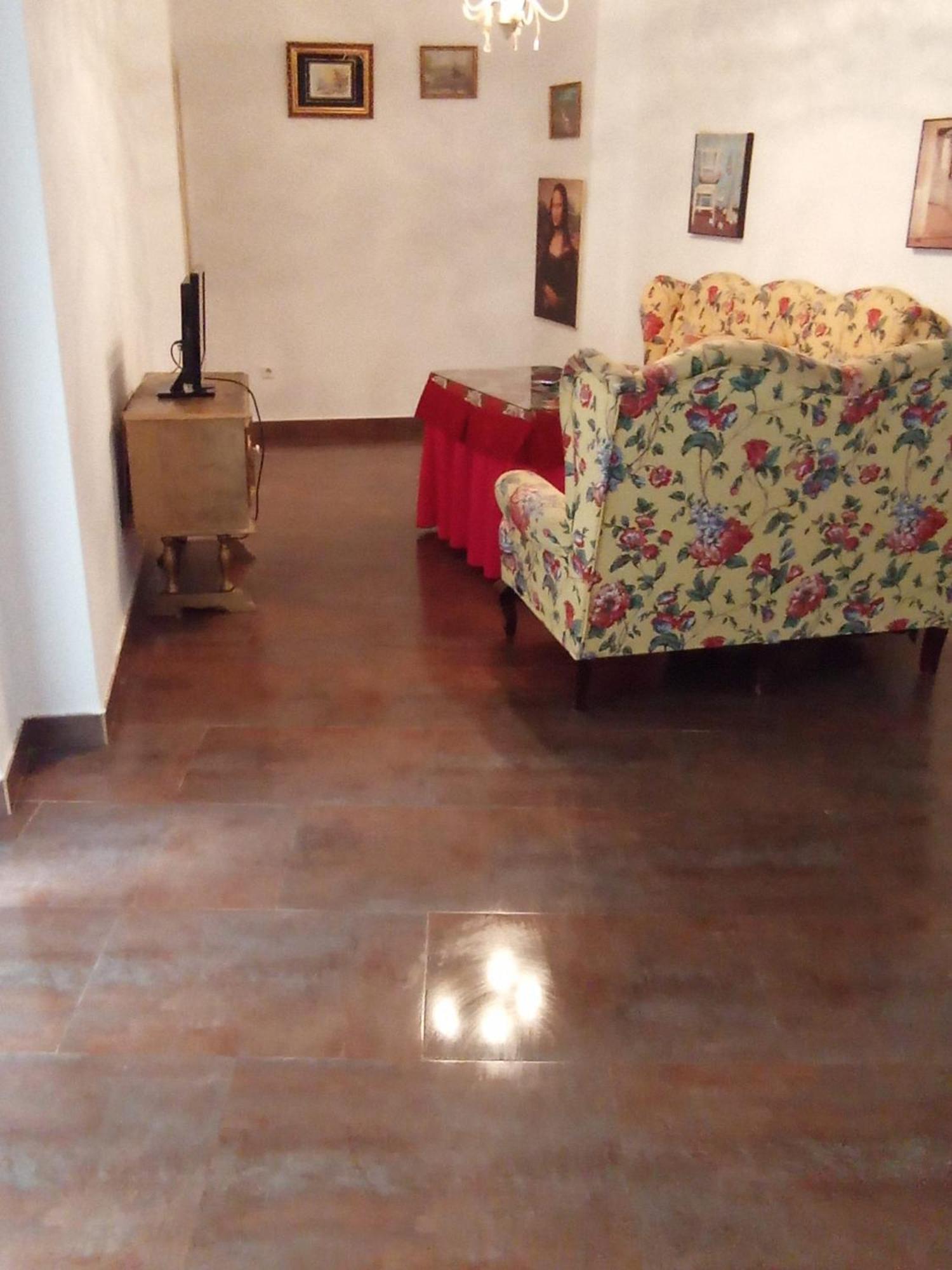 Apartamento En Pleno Centro De Marchena 3 Dormitorios 3 Banos Privados Exterior photo